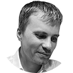 Владимир Петров